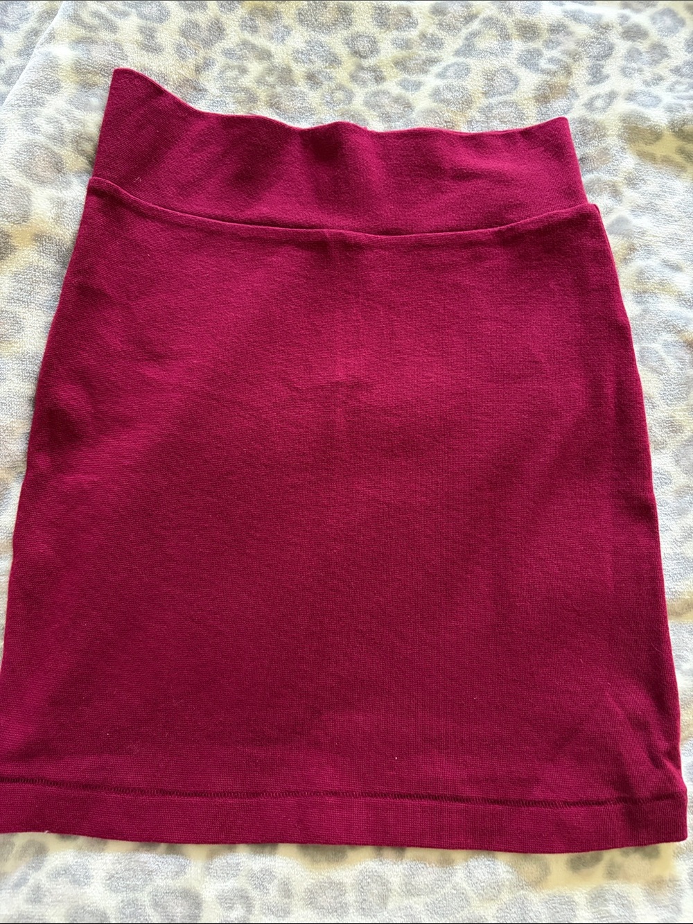 New with tags! 💕 Women’s Forever 21 Bodycon Skirt | Size Small